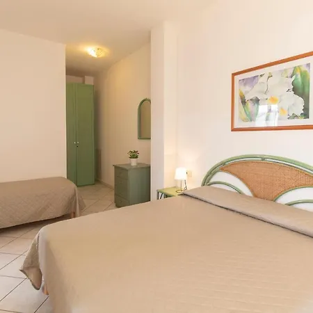 Appartement Azzurro - Helloelba *